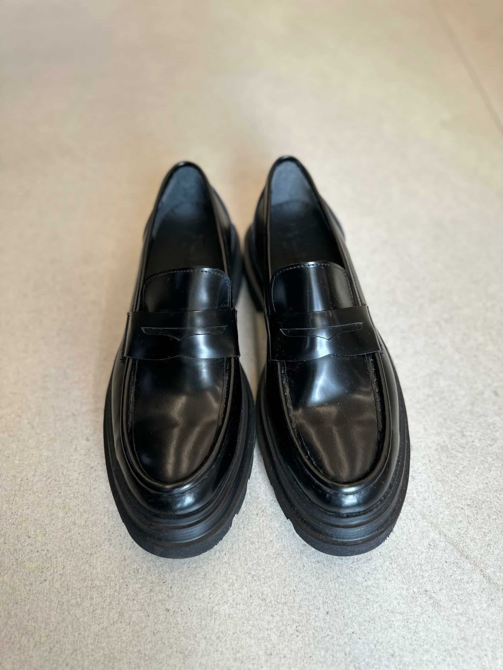 Moccasin Leo – תמונה 2